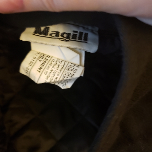 Magill black driver's cap with ear flaps - Picture 4 of 4